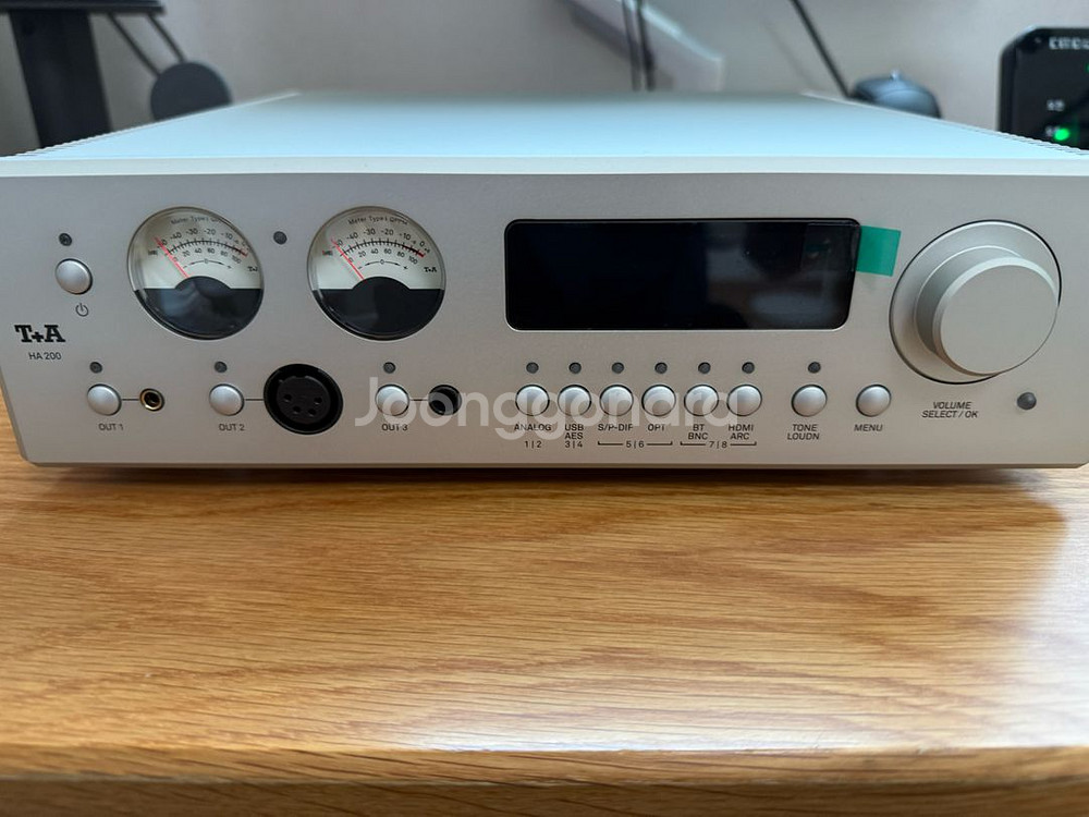 T+A HA200 헤드폰앰프 팝니다--0