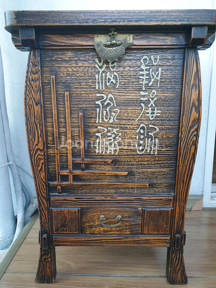 전통 오동나무 쌀통 판매합니다 (인테리어용/보관용)--0