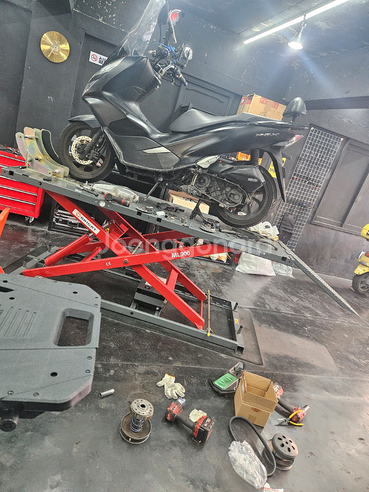 혼다 PCX125 스쿠터--4