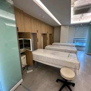 에스테틱 베드, 보조의자