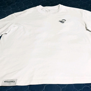 디스커버리 반팔티 화이트 (M)