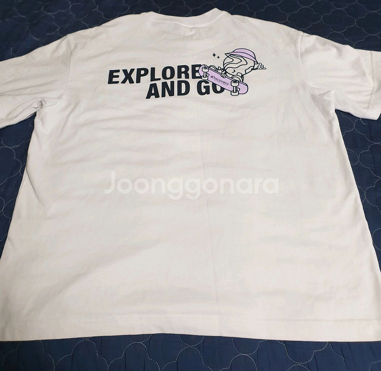 디스커버리 반팔티 화이트 (M)--1