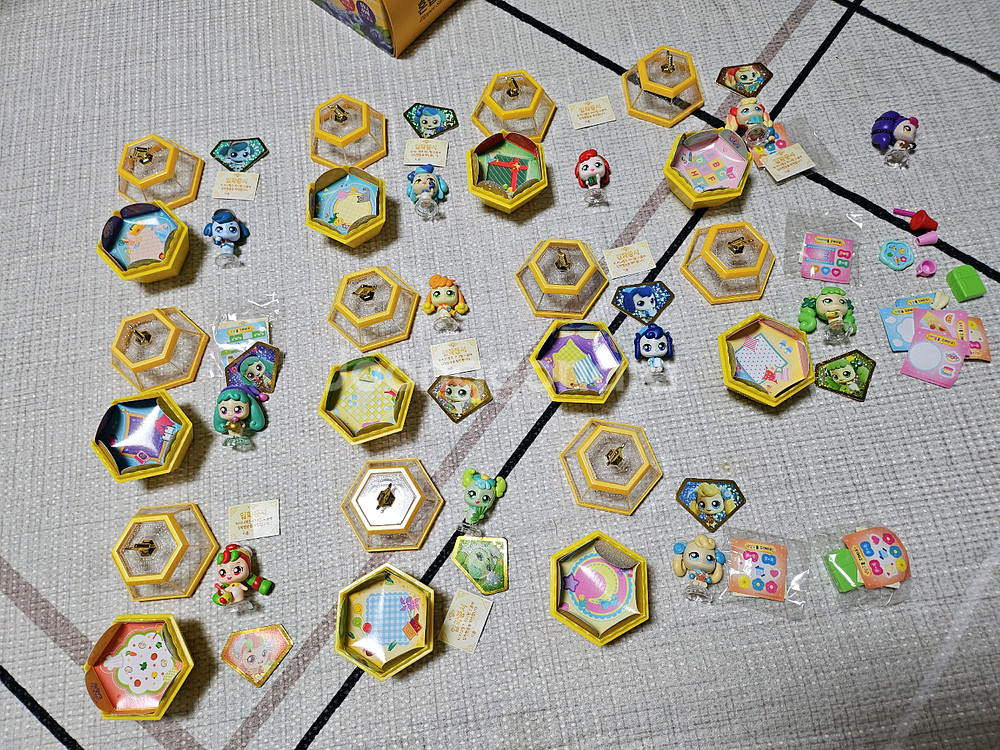 캐치티니핑 피규어, 1기부터 5기까지, 디저트티니핑,열쇠티니핑,슈팅스타티니핑 등--5