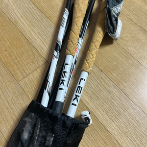 레키 크로스트레일 leki 노르딕워킹 등산카본스틱