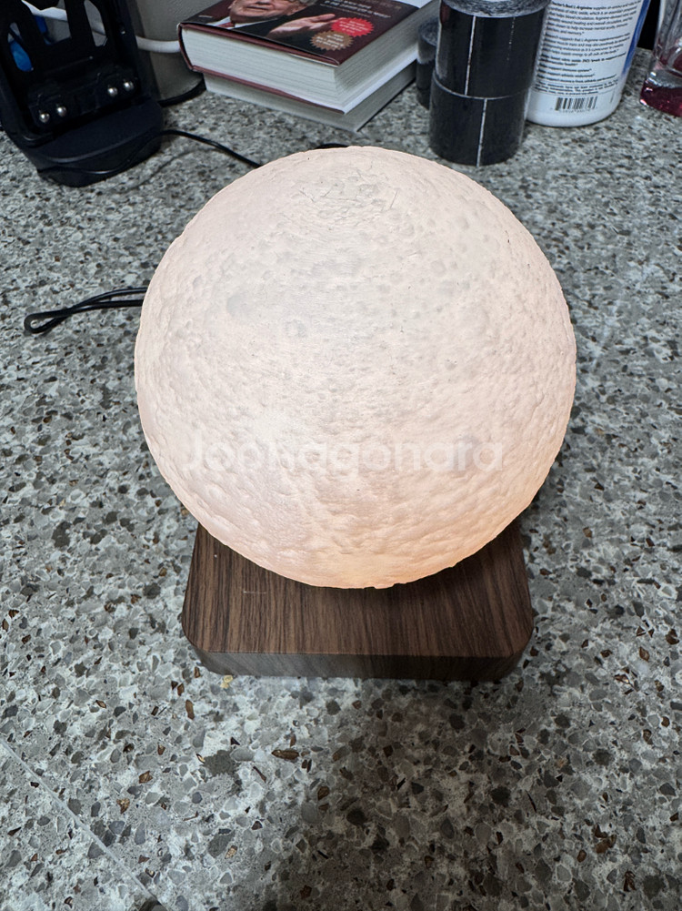 공중부양 달 무드등--0