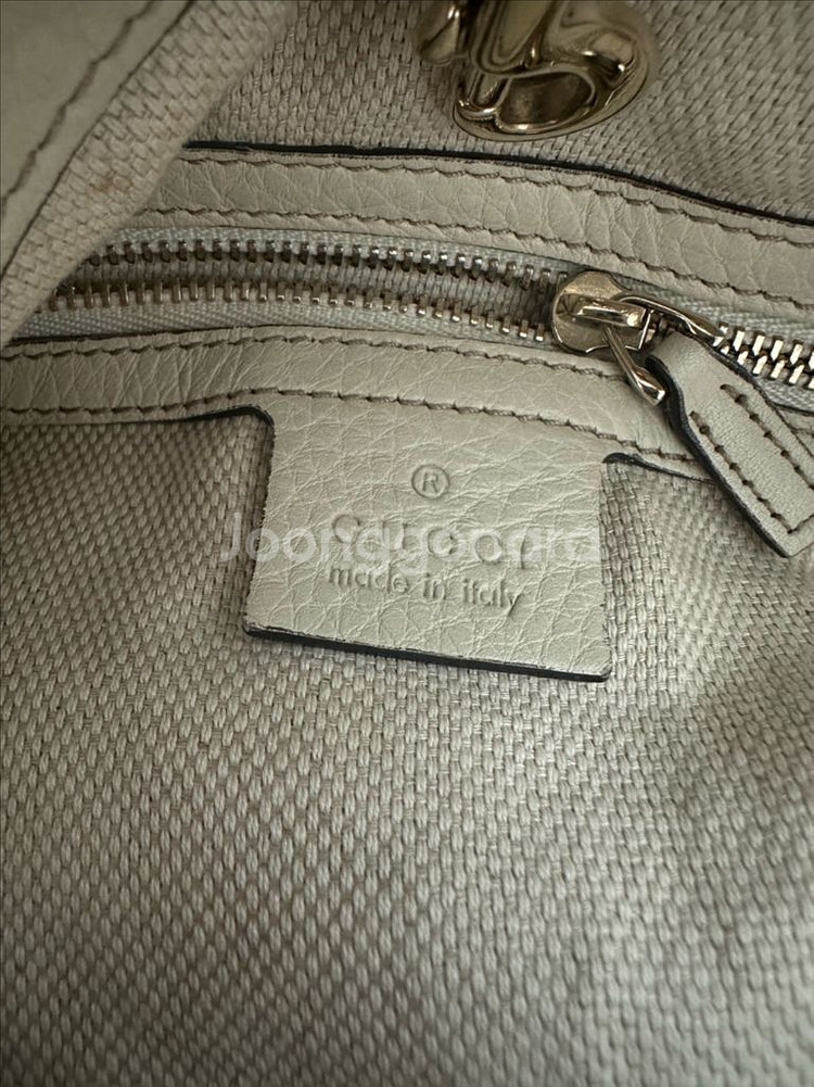 구찌 소호 아이보리--3