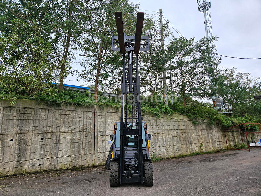 [중고지게차] 두산 노랭이 D45S-2 4.5톤 3단 디젤지게차--3