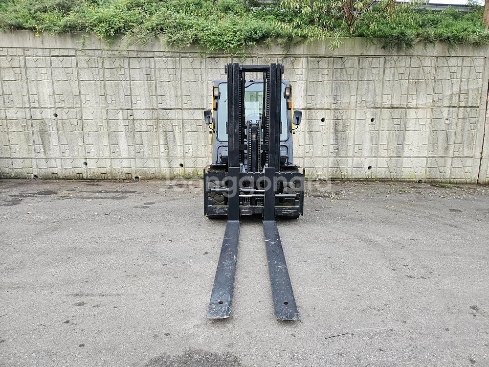 [중고지게차] 두산 노랭이 D45S-2 4.5톤 3단 디젤지게차--6