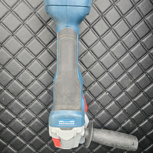 보쉬 그라인더 gws18v-10.2023.08월제품