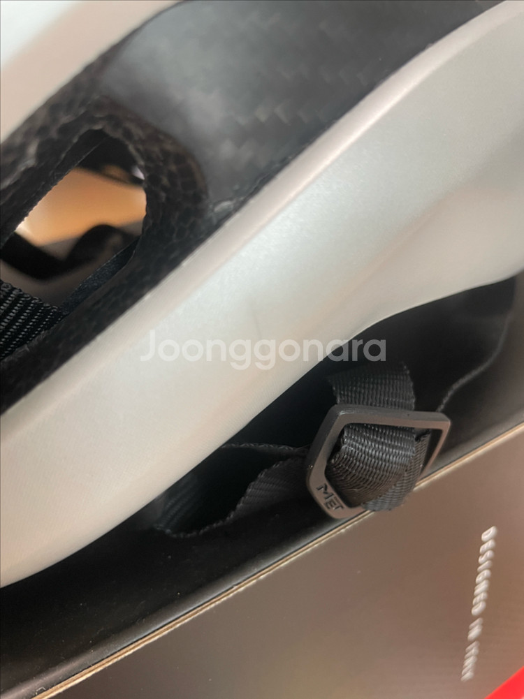 MET 트렌타 3K MIPS 헬멧 화이트실버 L size 팝니다--4