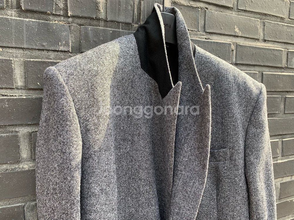 준지 헤링본 울 더블 코트 피크드라펠 상태깨끗 50사이즈(105--8