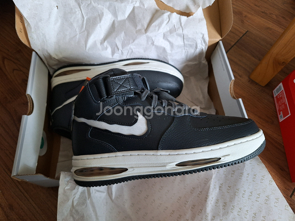 나이키 에어포스1 미드 에보 275--0