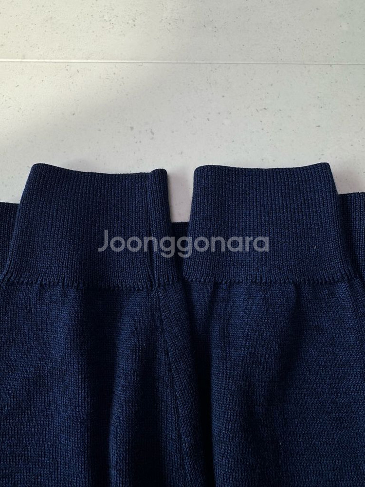 메종키츠네 칠렉스 폭스 클래식 울니트 (남자/L)--4