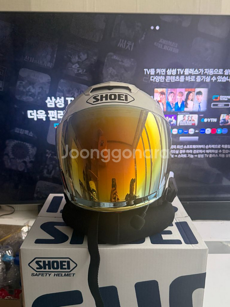 쇼에이 제이포스4 화이트(유광) L사이즈 팝니다.--0