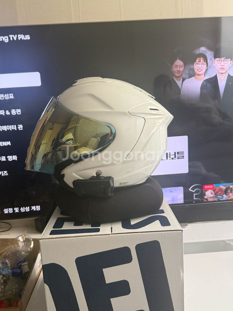 쇼에이 제이포스4 화이트(유광) L사이즈 팝니다.--3