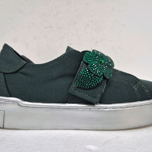 슈콤마보니 여성 스니커즈 235