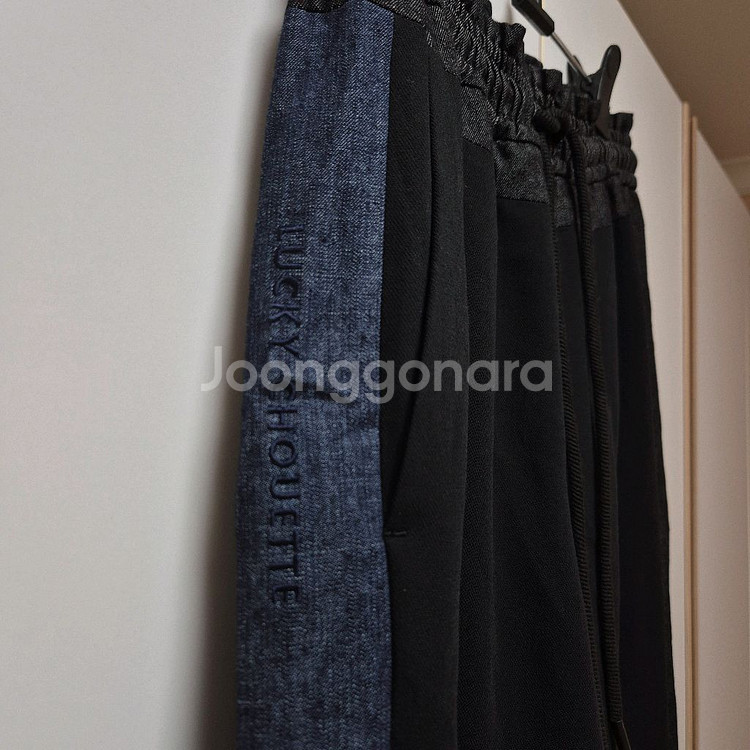 럭키슈에뜨 팬츠--2