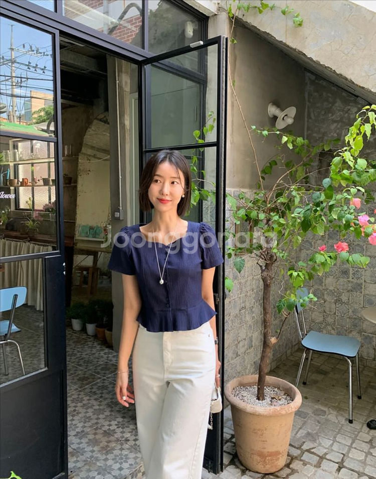 여름 스퀘어넥 블라우스 옐로우 1회착용--5