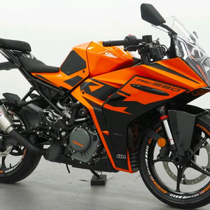 KTM RC390 2022년식 판매합니다