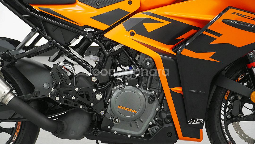 KTM RC390 2022년식 판매합니다--6