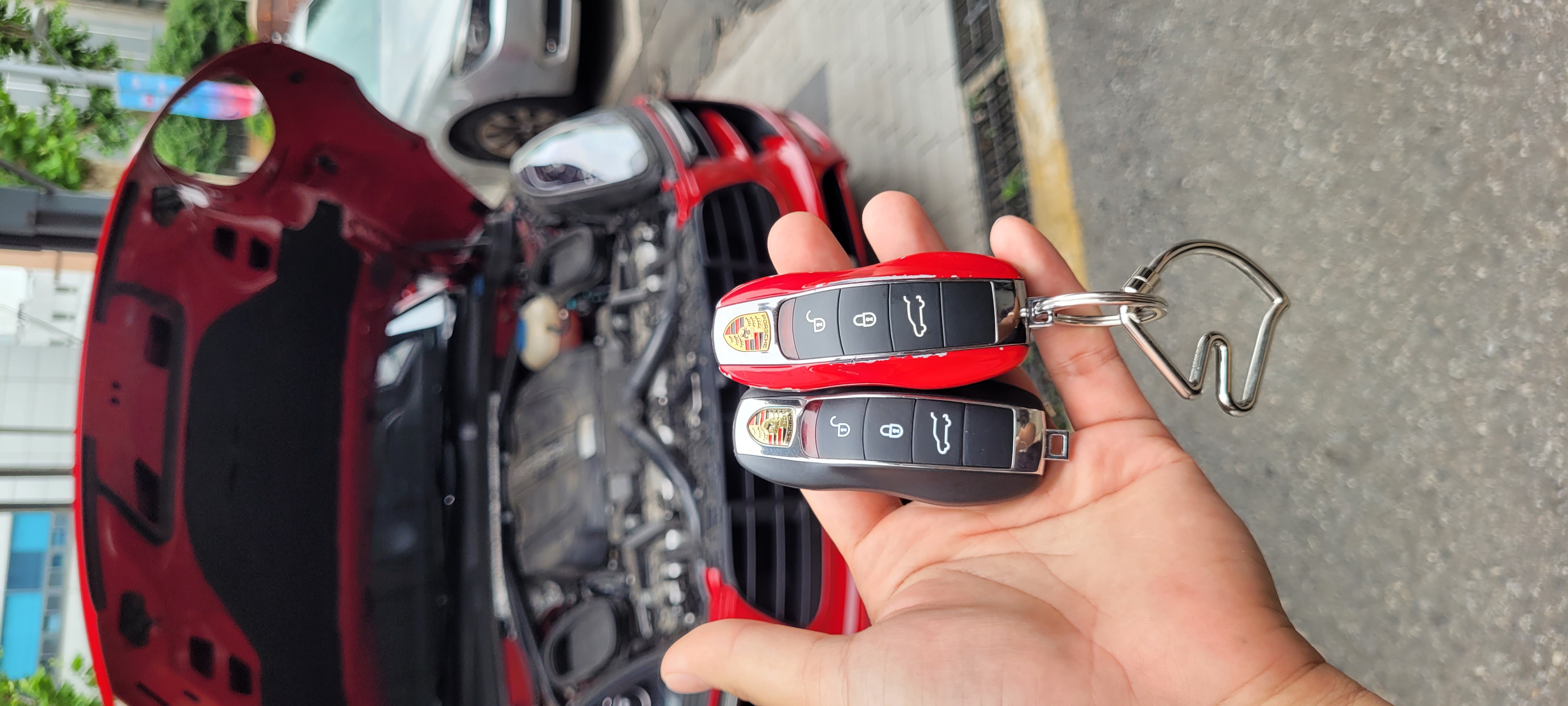 [긴급출동] 포르쉐 마칸 GTS 2016 24시간 전국 문 개방·키 복구--1