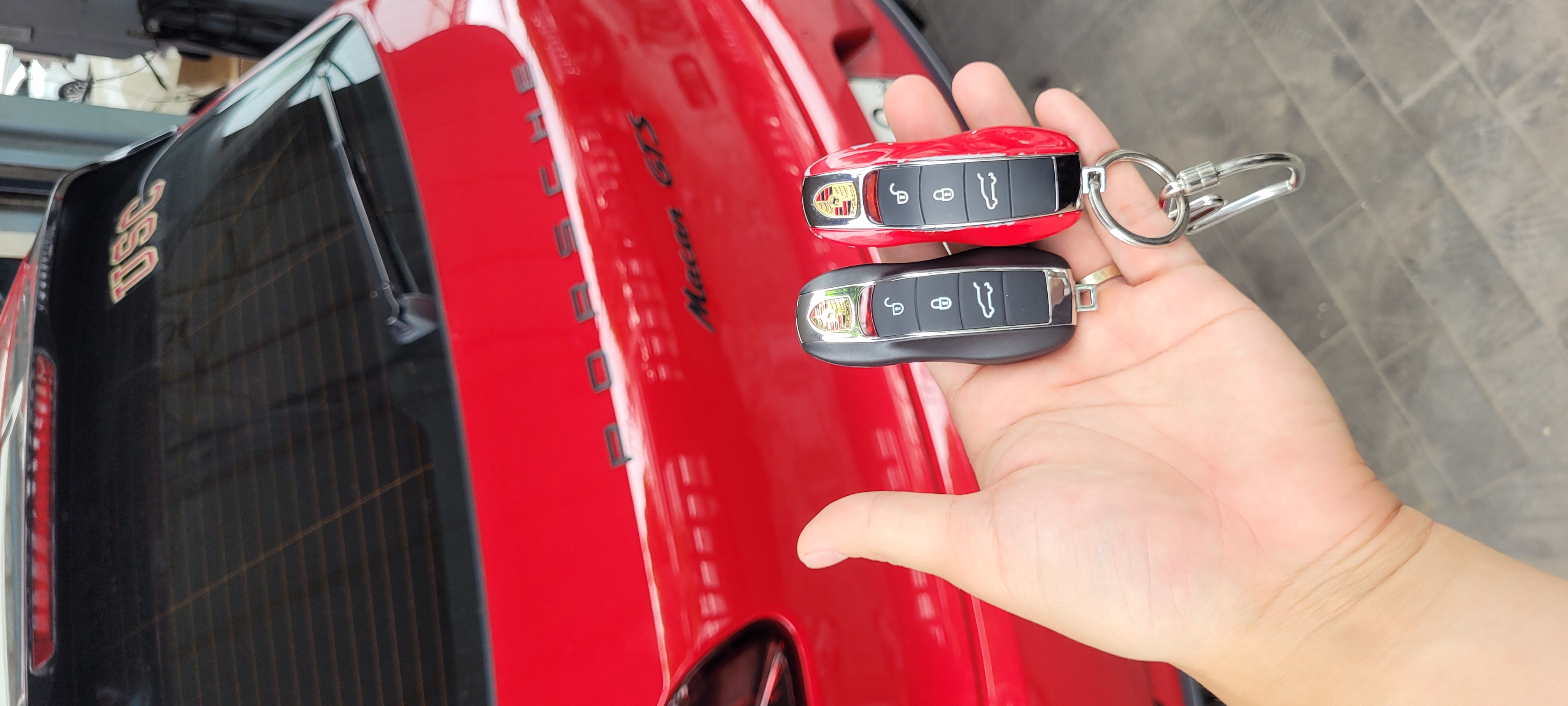 [긴급출동] 포르쉐 마칸 GTS 2016 24시간 전국 문 개방·키 복구--3