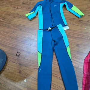 어린이 웻슈트