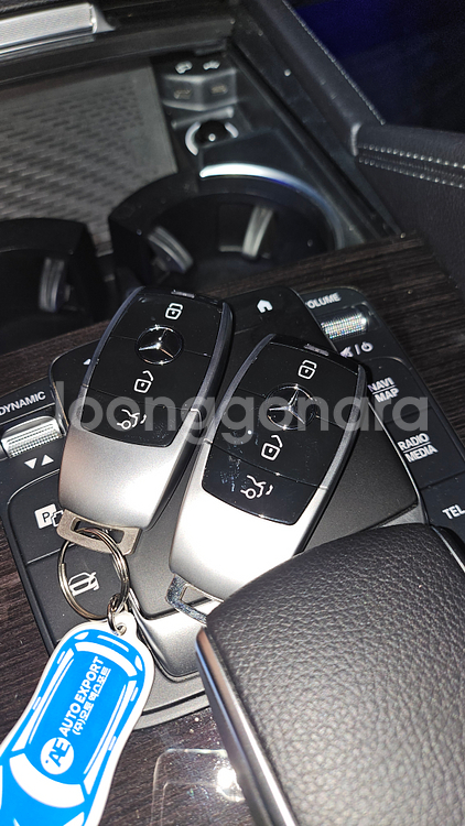 벤츠 GLE400d 스마트키 2개 제작 + 자동문 열림 기능 추가--0