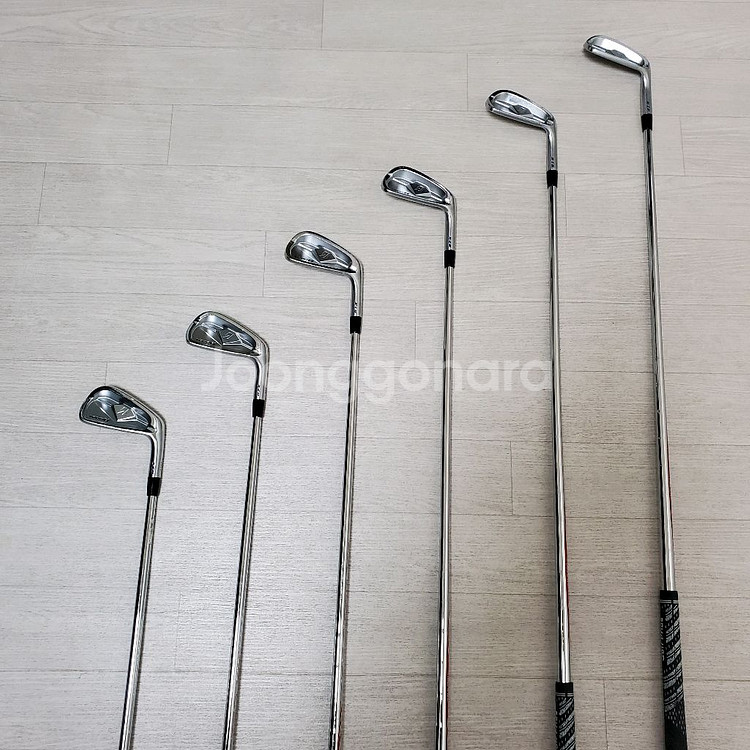 브리지스톤 투어B X-CB 아이언세트 6개구성세트 스틸샤프트 골프채--1