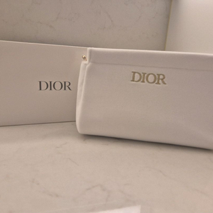 디올 벨벳 화이트 파우치