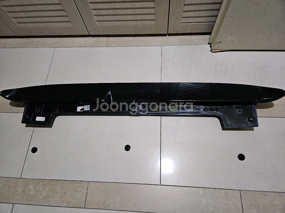 뉴모닝 스포일러(09년식, 순정) 검정색 중고 팝니다.--1