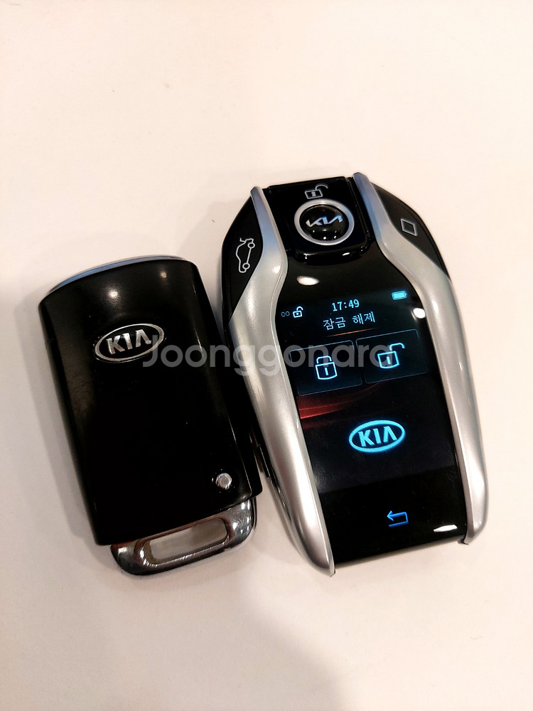 쏘렌토 17년식, 기아 로고 포함 LCD 스마트키로 업그레이드--3