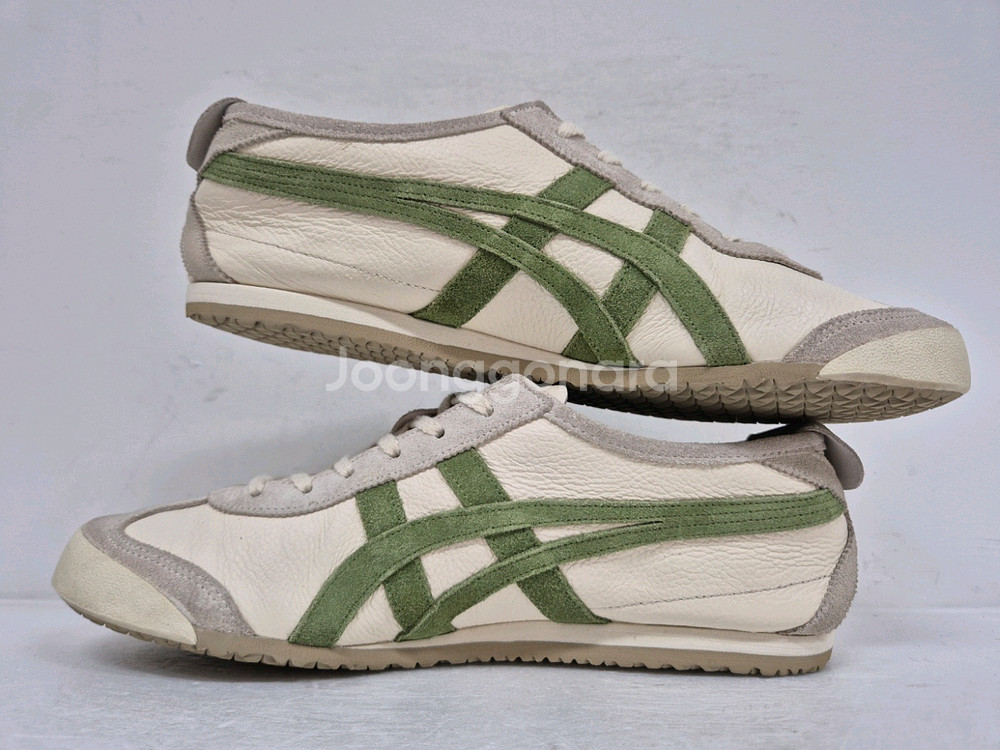 오니츠카타이거 멕스코 66 245--4