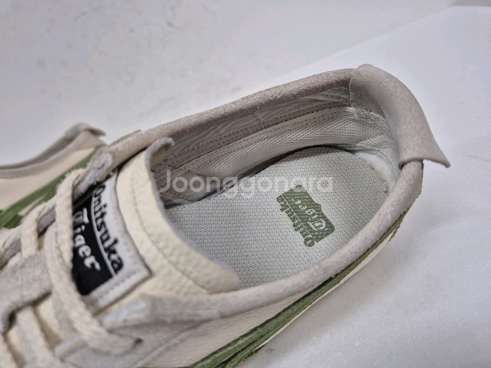 오니츠카타이거 멕스코 66 245--7