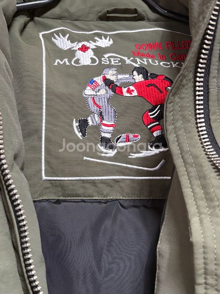 무스너클 카키색 여성 패딩 s--5