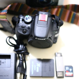 캐논 EOS 100D DSLR 카메라