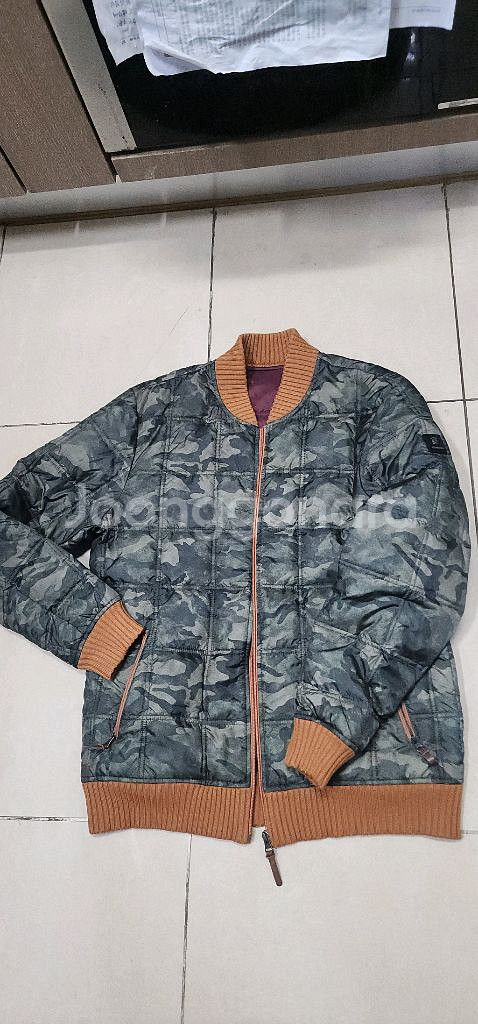 와이드앵글 XL 남자 스윙패딩 자켓/골프모자--0