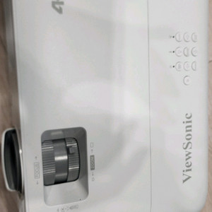 뷰소닉 4K UHD 프로젝터 bk-560팝니다