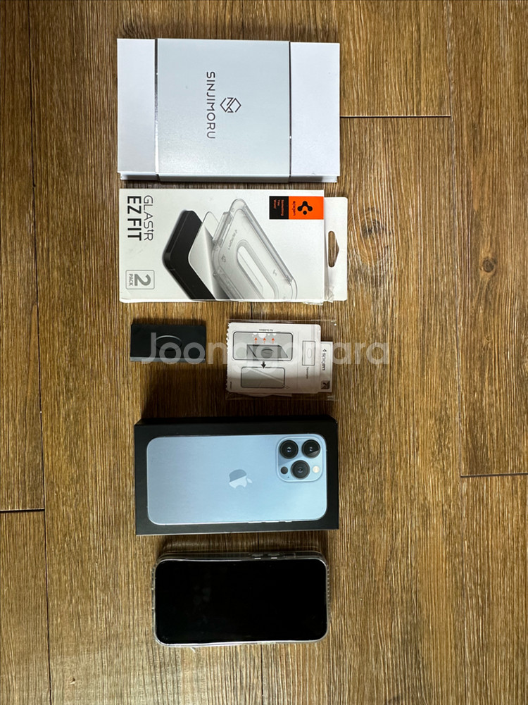 아이폰 13프로 128기가 시에라블루 색상 S급 판매합니다.--0