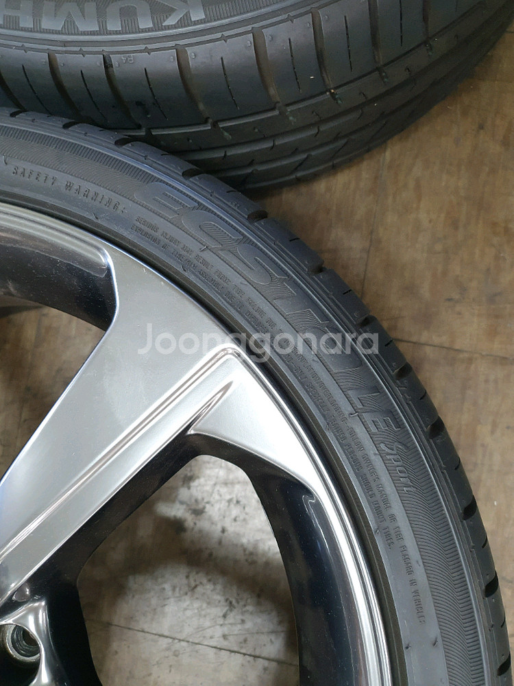 제네시스 19인치 5스포크휠 판매합니다--6