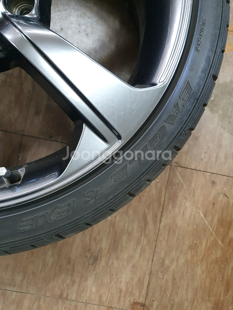 제네시스 19인치 5스포크휠 판매합니다--9