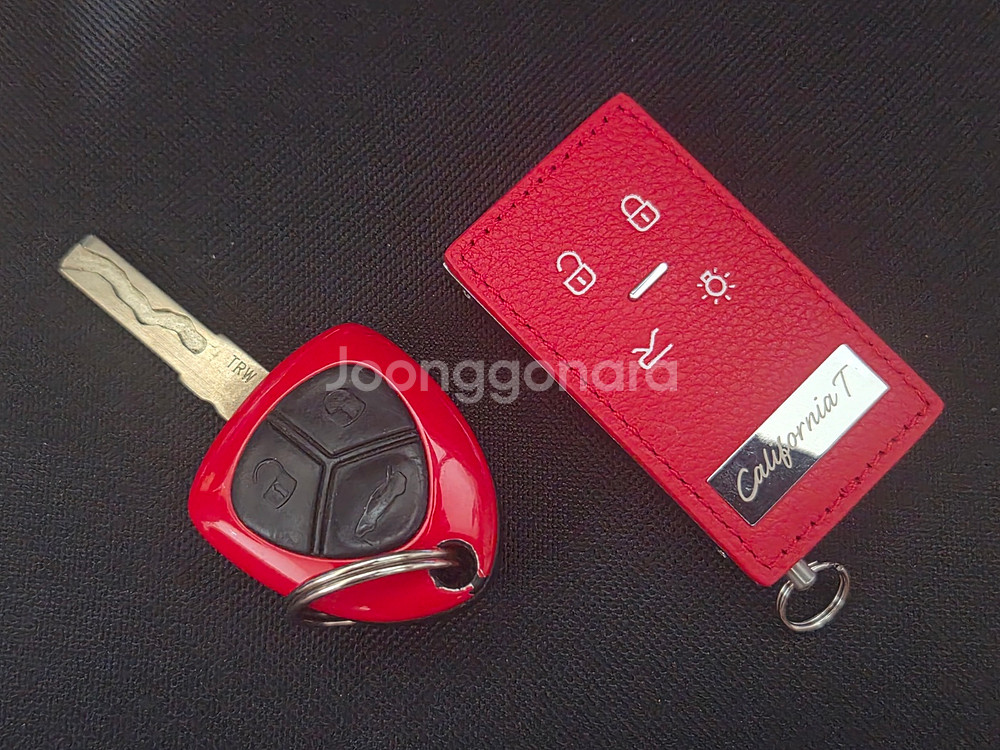 페라리 캘리포니아 T 2016년식 “California T” 각인! 페라리 로마 스타일 스마트키 개조--1