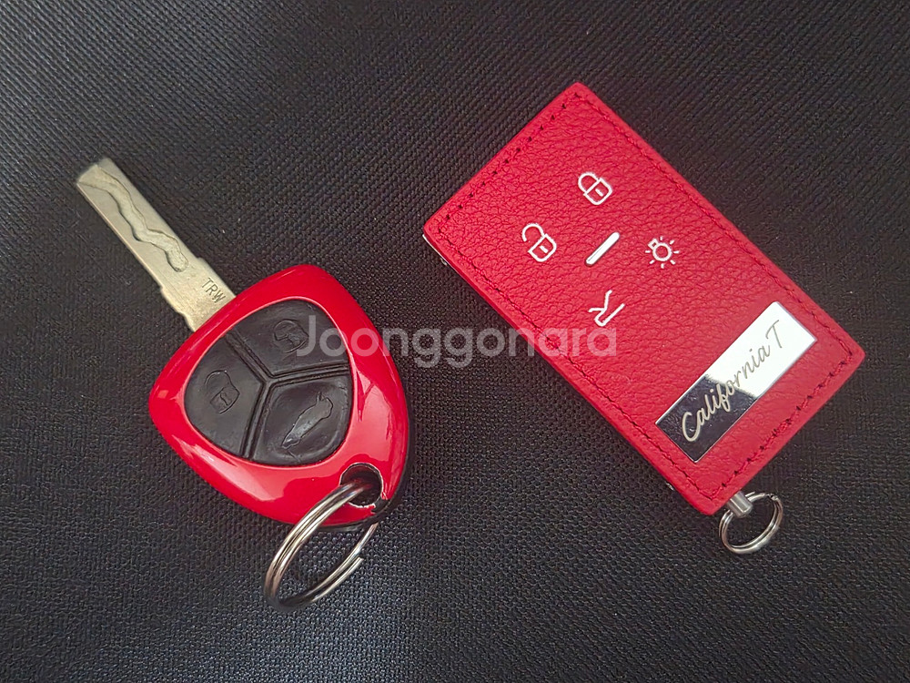 페라리 캘리포니아 T 2016년식 “California T” 각인! 페라리 로마 스타일 스마트키 개조--0