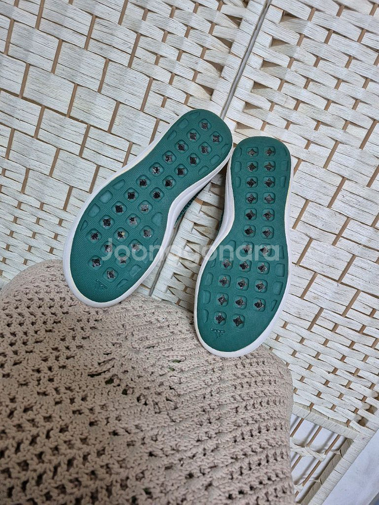 아디다스정품봄여름스니커즈245--4