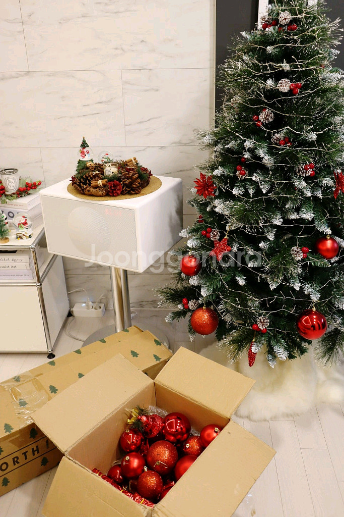 눈꽃트리 150~160cm+지네전구 5ea 판매합니다--7