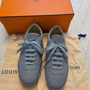 에르메스 부메랑 스니커즈 41.5