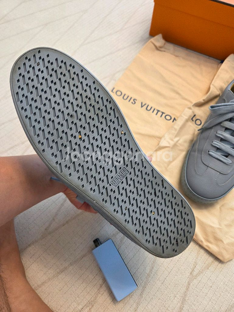 에르메스 부메랑 스니커즈 41.5--2