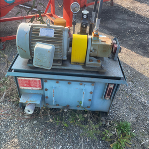 유압식 유리절단기