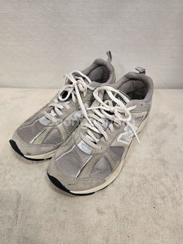 뉴발란스 878 그레이 스웨이드 운동화 235--0