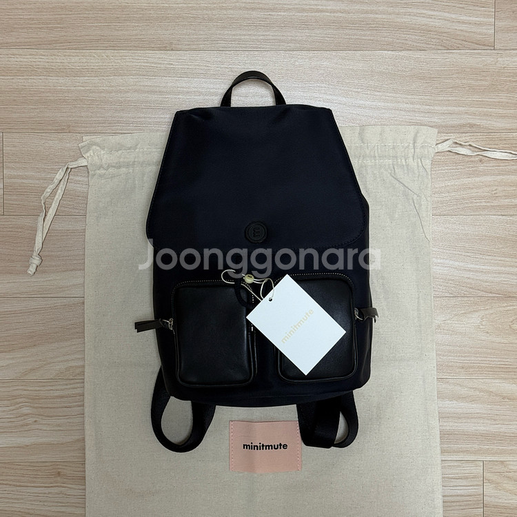 미닛뮤트 클로 백팩 블랙--0